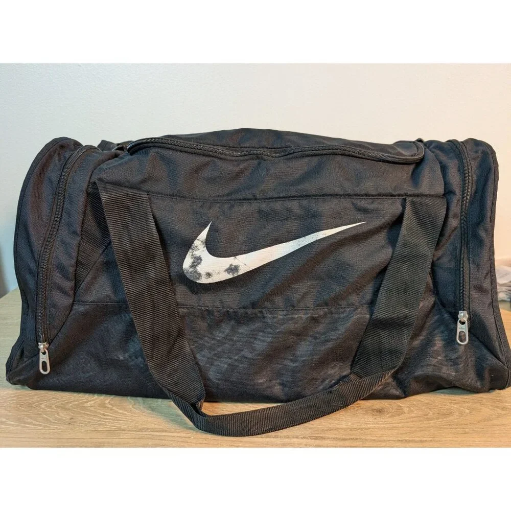 Nike Brasilia Duffel Bag - Black - Size Medium Faded Distressed Sports Training